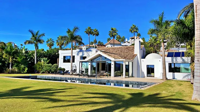 Chalet 5 habitaciones 639m² en venta - Costa del Sol — 7