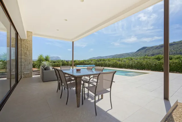 Villa 3 habitaciones 225m² en venta - Centro — 43