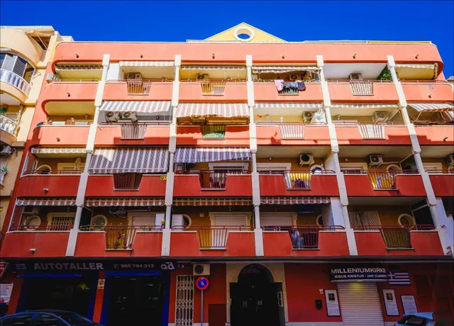 Apartamento de 1 dormitorio con licencia turística a 350 metros de Playa del Cura — 36