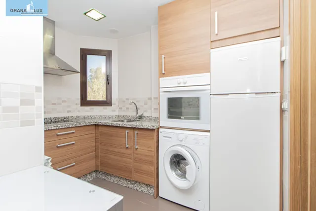 Ático a la venta en La Zubia ¡en rentabilidad! — 10