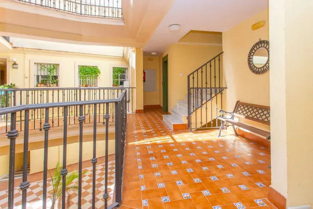 SE VENDE PISO EN ZONA CENTRO — 37