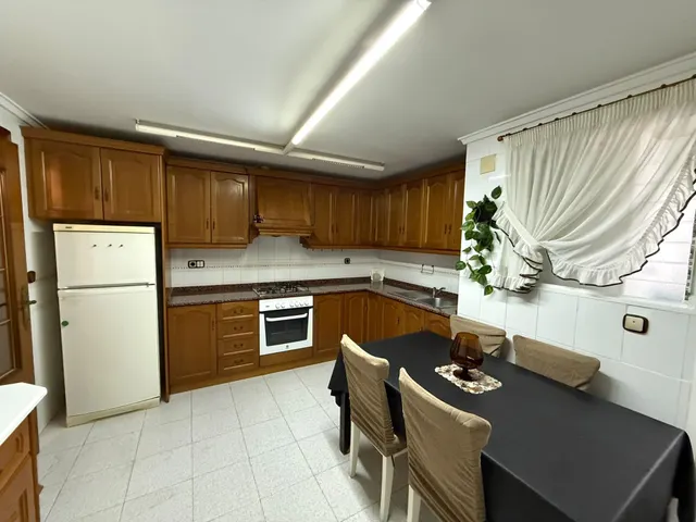 Piso de 4 dormitorios en una de las mejores zonas de Alicante — 26