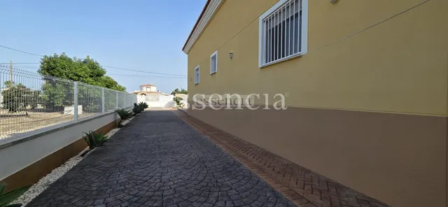 Villa en Oliva  playa urbanización Canyaes — 18