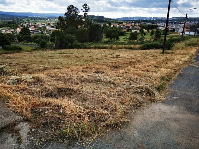 Se vende terreno edificable en Carballo - foto 3
