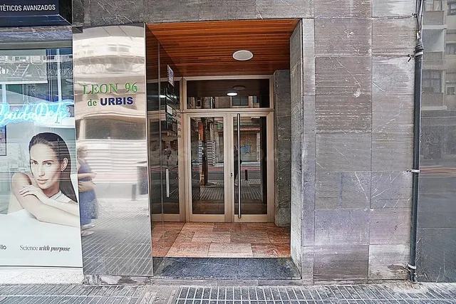Oficina en venta en C/ León y Castillo, 96 - Las Palmas — 3