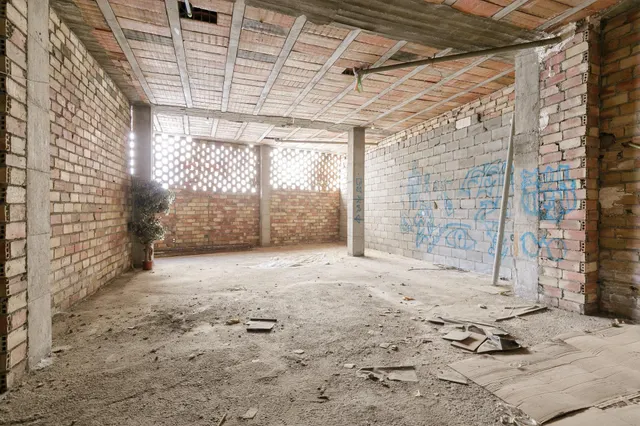 ¡¡¡¡EXCELENTE UBICACIÓN!!! LOCAL JUNTO AYUNTAMIENTO DE ALBOLOTE — 13