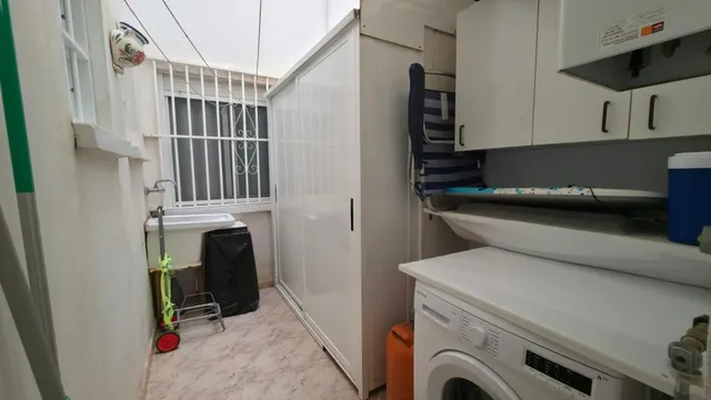 GRAN APARTAMENTO EN TORREVIEJA: 3 HAB, 2 BAÑO — 7