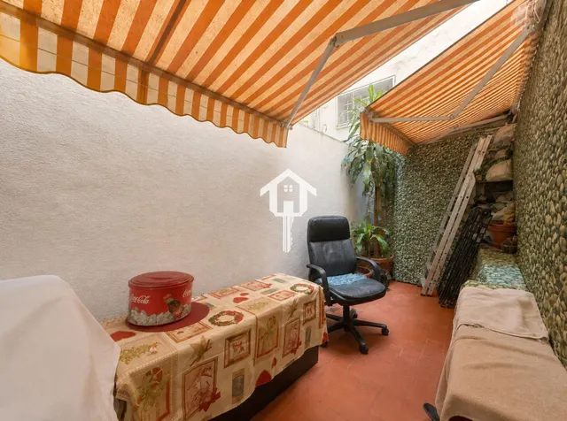 Espectacular piso de 3 habitaciones con patio y aire acondicionado en zona campoamor de Alicante — 17