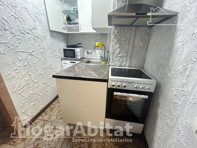 ¡OPORTUNIDAD DE INVERSIÓN! REFORMADO CON ASCENSOR EN CAMPANAR — 6