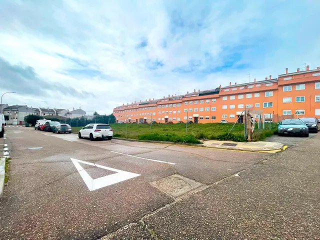 Urbis te ofrece una parcela en venta en Aldeaseca de la Armuña, Salamanca. — 23