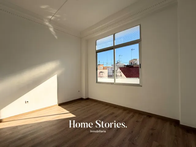 Piso 4 habitaciones 110m² en alquiler - Arrancapins - foto 4
