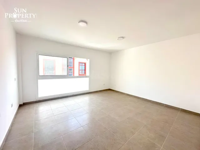 APARTAMENTO NUEVO DE 2 DORMITORIOS CON PLAZA DE GARAJE EN SAN ISIDRO — 2