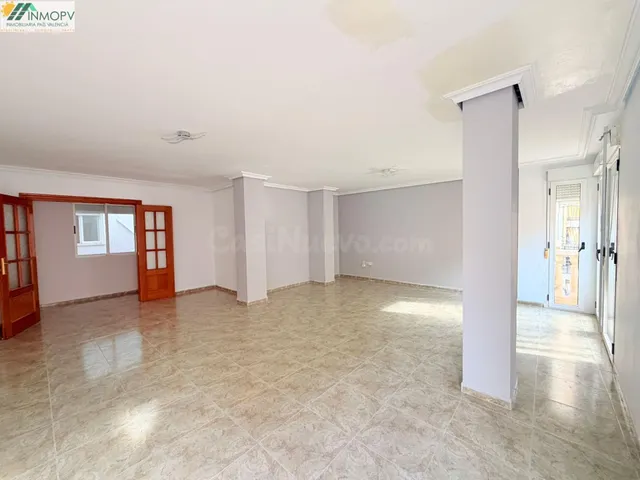 PISO DE 150M2 EN EL CENTRO DE VINARÒS! A 1 MINUTO DEL PASEO!