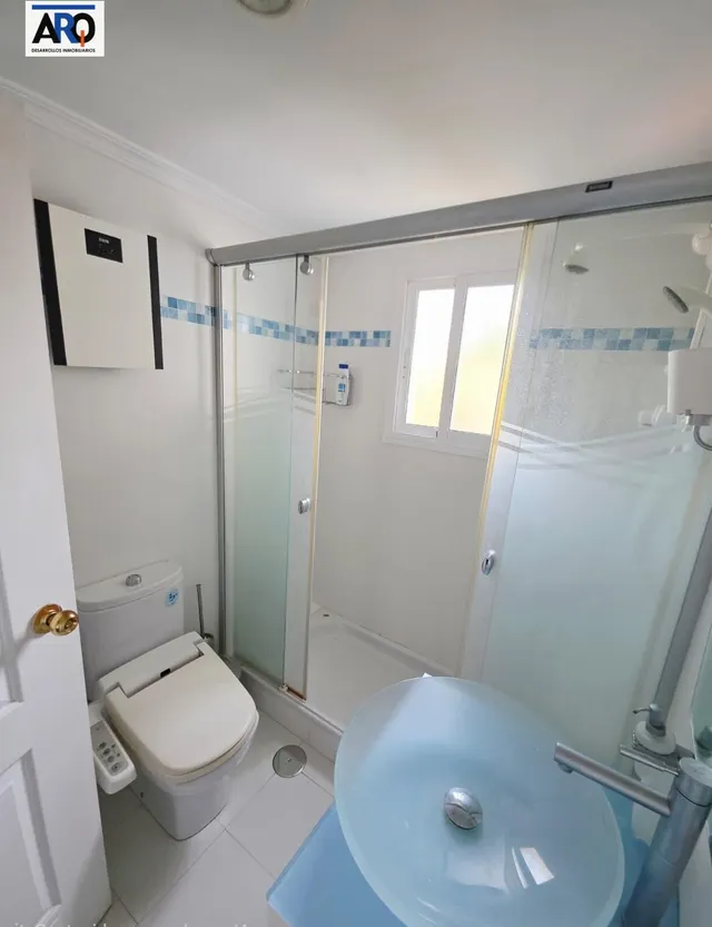 Oportunidad en Benalmádena Costa: 1 dormitorio cerca del mar — 21