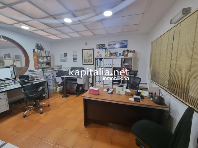 Local a la venta en Ontinyent — 8