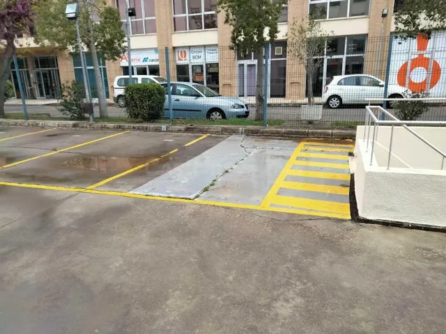 Venta Garaje Avenida AVERROES, ED EUROSEVILLA NACIONAL IV -  - foto 4