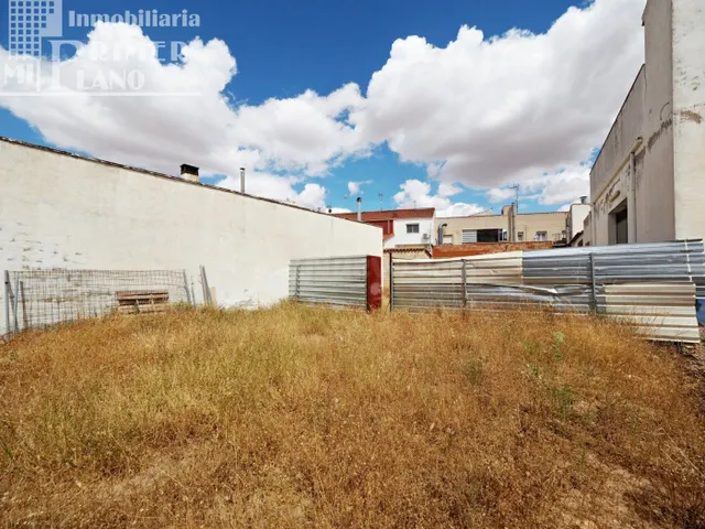 Solar en avenida Juan Carlos I esquina, 1000 m2 y 66 m facha - foto 4