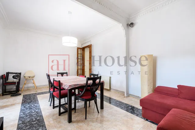 PISO LISTO PARA ENTRAR A VIVIR CON BALCON Y DOBLE ORIENTACIÓN EN LA DRETA DE L'EIXAMPLE — 3