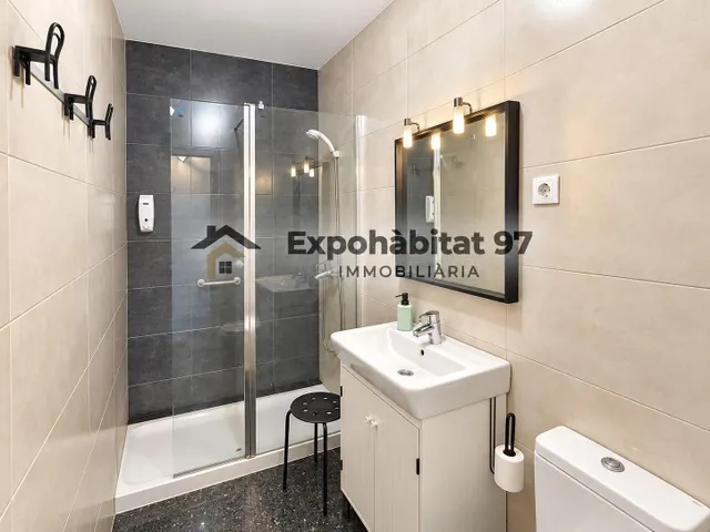 ¡apartamento totalmente renovado a 50m del mar con licencia turística! — 13