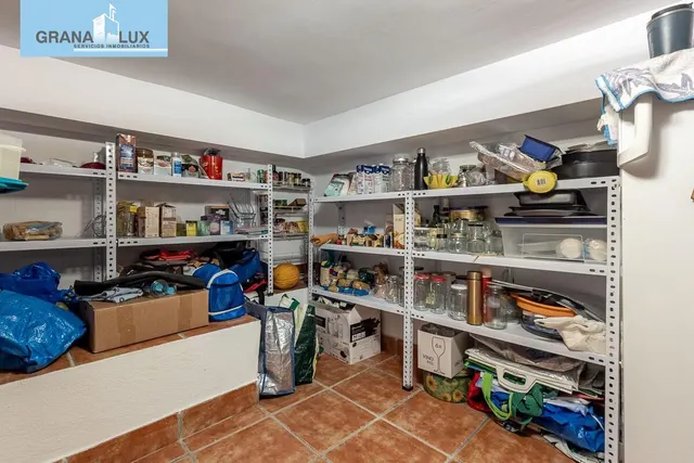CASA PAREADA EN LA ZUBIA CON PISCINA, ZONA DE BARBACOA Y JARDÍN — 42