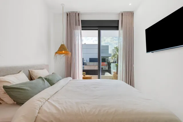 Exclusiva casa de obra nueva con piscina privada - Entrega 2027 — 20