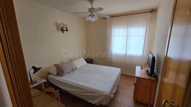 Chalet independiente con gran parcela, jardín y amplias zonas exteriores — 21