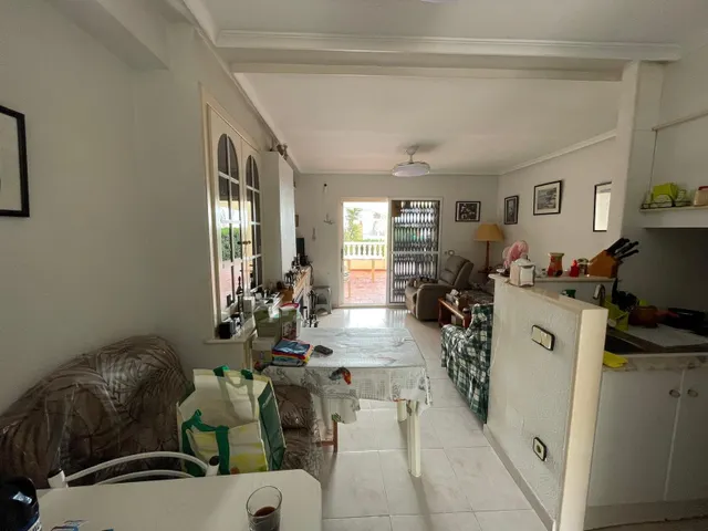 CHALET EN PRIMERA LÍNEA — 9