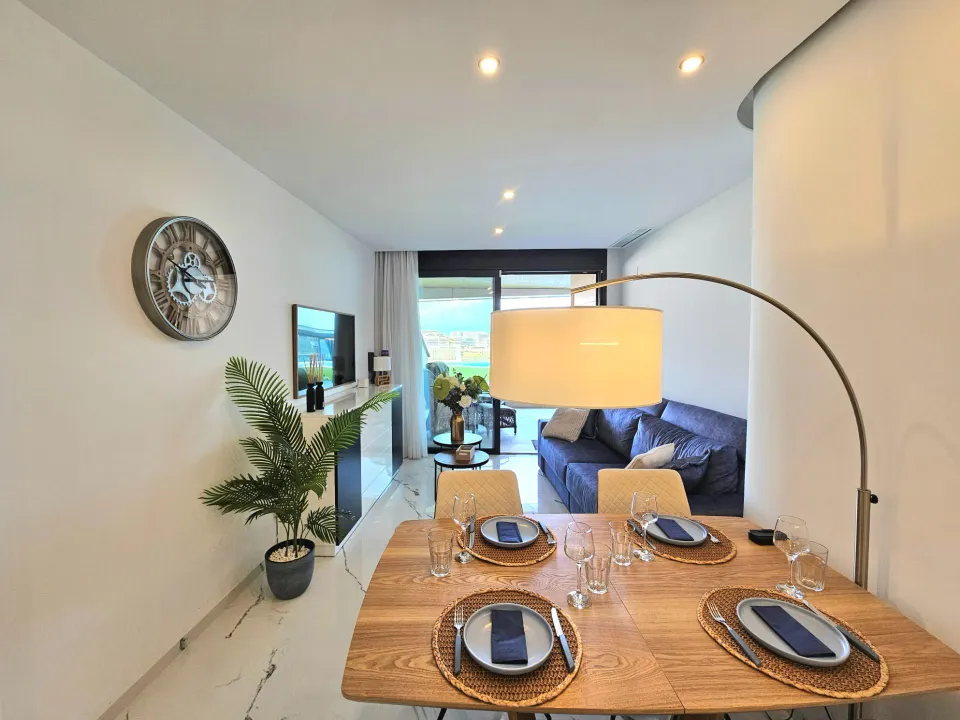 Gran apartamento con vistas al mar  en gran alacant