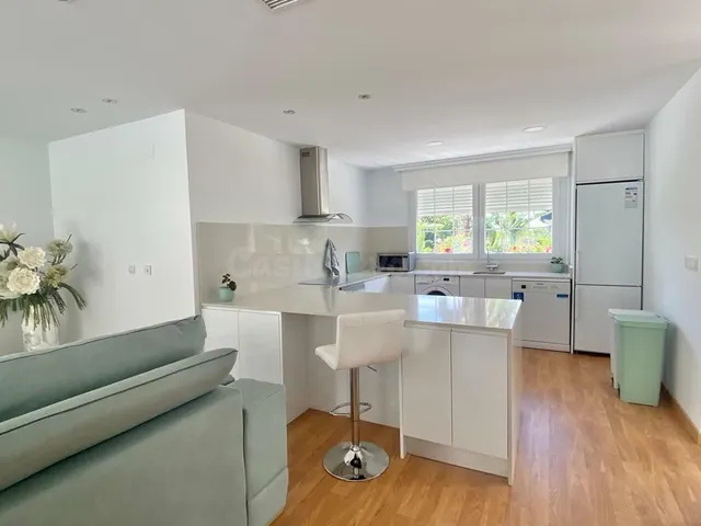 Villa 3 habitaciones 145m² en venta - Casco urbano — 14