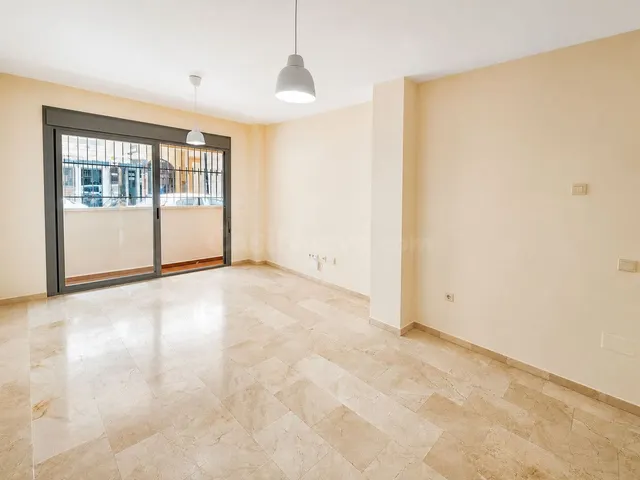 Apartamento 2 habitaciones 74m² en venta - Guadalmina baja - foto 3