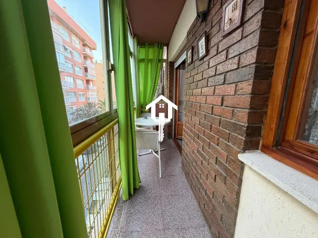 Piso en venta en Alicante, 4 dormitorios, 2 baños, 105m2, segunda planta con ascensor — 37