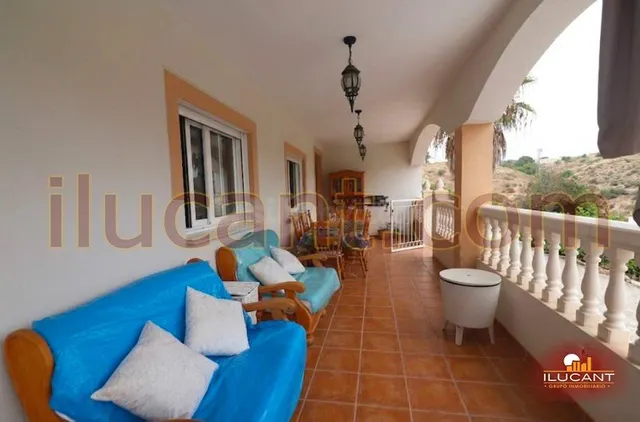***SIN COMISION DE INMOBILIARIA*** LAS PAULINAS. Ubicación inmejorable – A solo 5 minutos de Alicante y 12 minutos de Playa de San Juan — 7