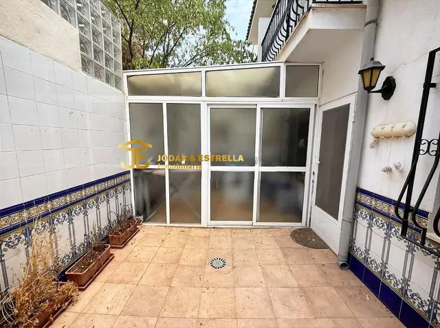 Amplio dúplex en la zona de San José — 7