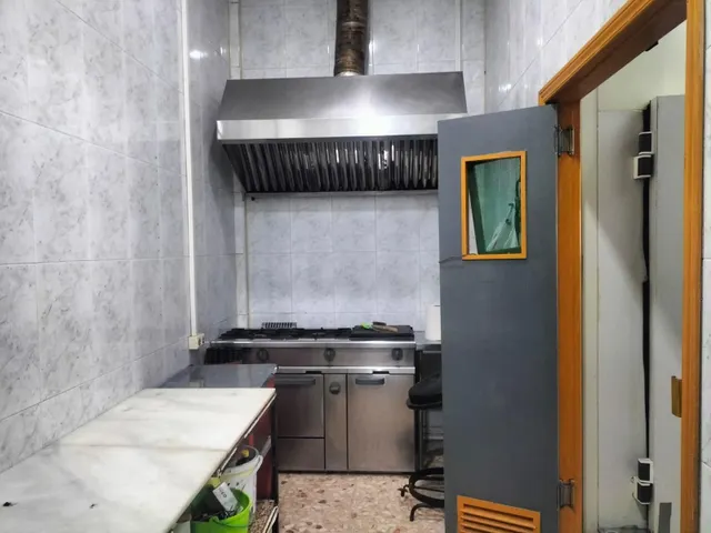 LOCAL COMERCIAL EN PUERTO REAL — 8