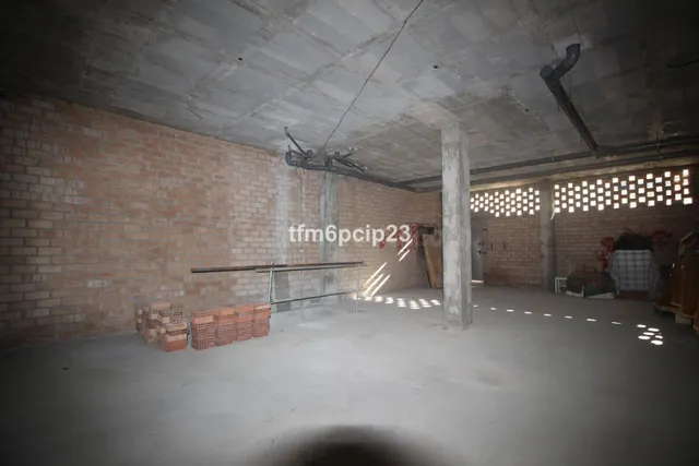 Local comercial en Venta en Estepona Málaga - foto 3
