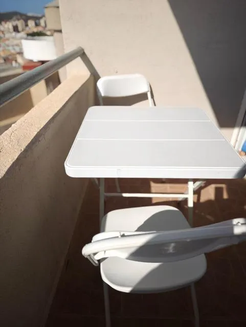 Fantástico estudio con vistas panorámicas al mar en primera línea de playa en Fuengirola — 19