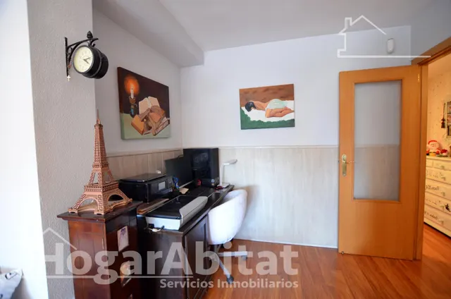 Amplio y exterior con piscina, garaje y trastero — 19