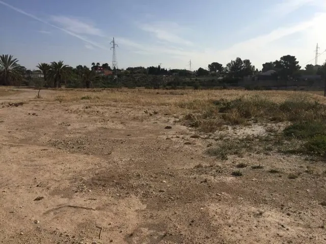 Parcela urbana de casi  30.000m2 en Elche - Zona Pena Las Aguilas — 17