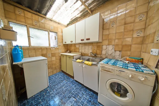 Encantadora Casa en Cacin por solo 40.000€ — 27