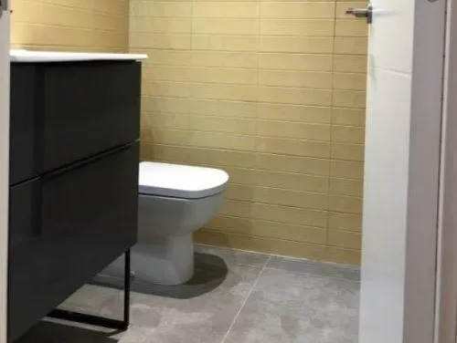 Planta baja a la venta ideal para inversores en El Raval, Barcelona — 17