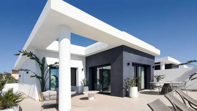 Moderna villa de lujo con 4 dormitorios y piscina privada con vistas a la montaña en Ciudad Quesada(Alicante) — 33