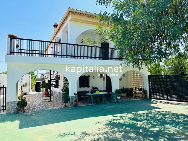 Chalet en venta en Ontinyent — 2