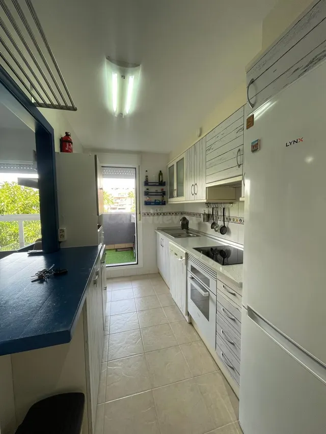 APARTAMENTO EN ALMERIMAR - foto 5