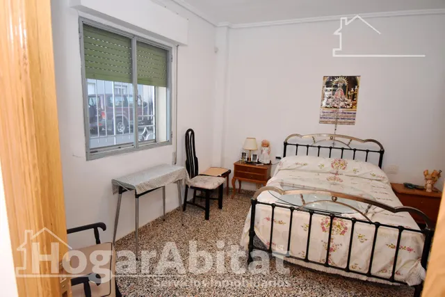 ¡UBICACIÓN IDEAL! CASA ESQUINERA Y ACOGEDORA CON TERRAZA — 19