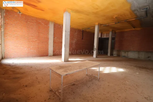 Local diáfano en Sagunto (zona Mercadona) — 2