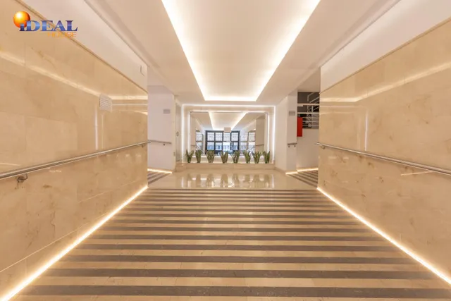 Estupendo piso  en la última planta en calle doctor azpitarte — 31