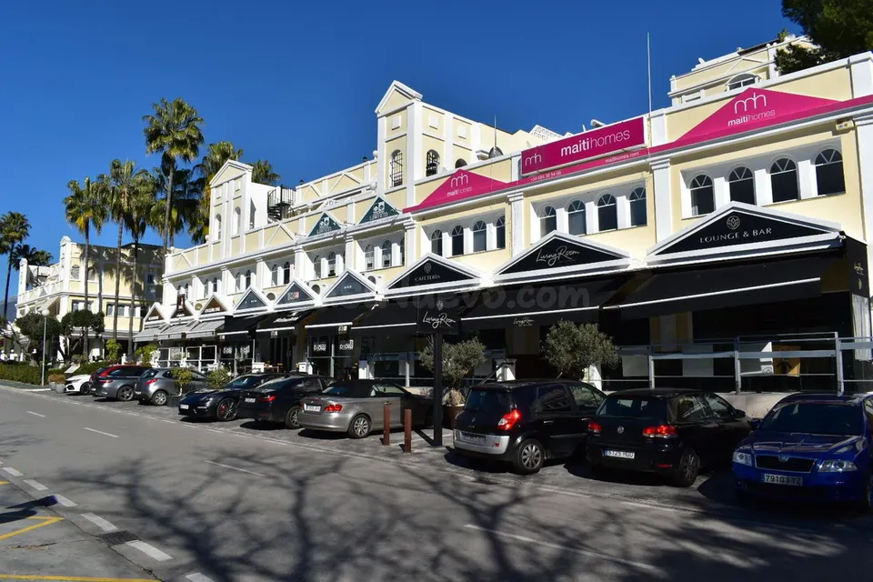Oficina 191m² en venta - Marbella