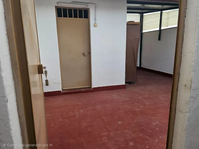 Piso de 4 dormitorios con plaza de garaje en San Basilio, con terraza de 20 m2 anexa al trastero en la cubierta. — 44
