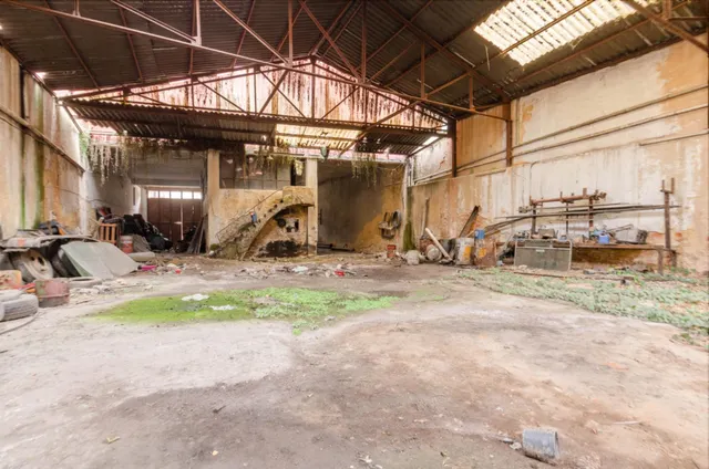 Gran Local en el Centro de Mieres — 13