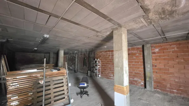 LOCAL COMERCIAL FONDÓN MAHON - foto 4